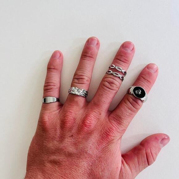 Y2k 2000s vintage style face ring - Picture 5 of 5